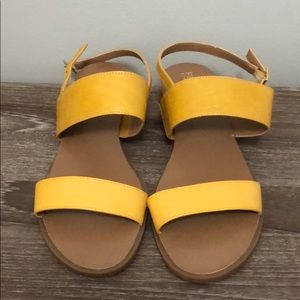 Yellow Kenneth Cole Strap Sandals